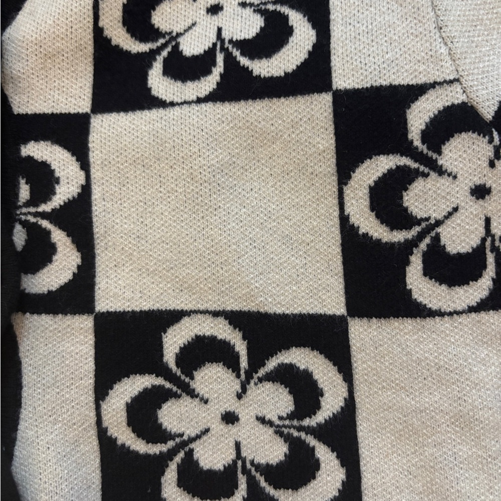 Retro Floral Checkered Cropped Sweater Button Shirt - Picture 3 of 4